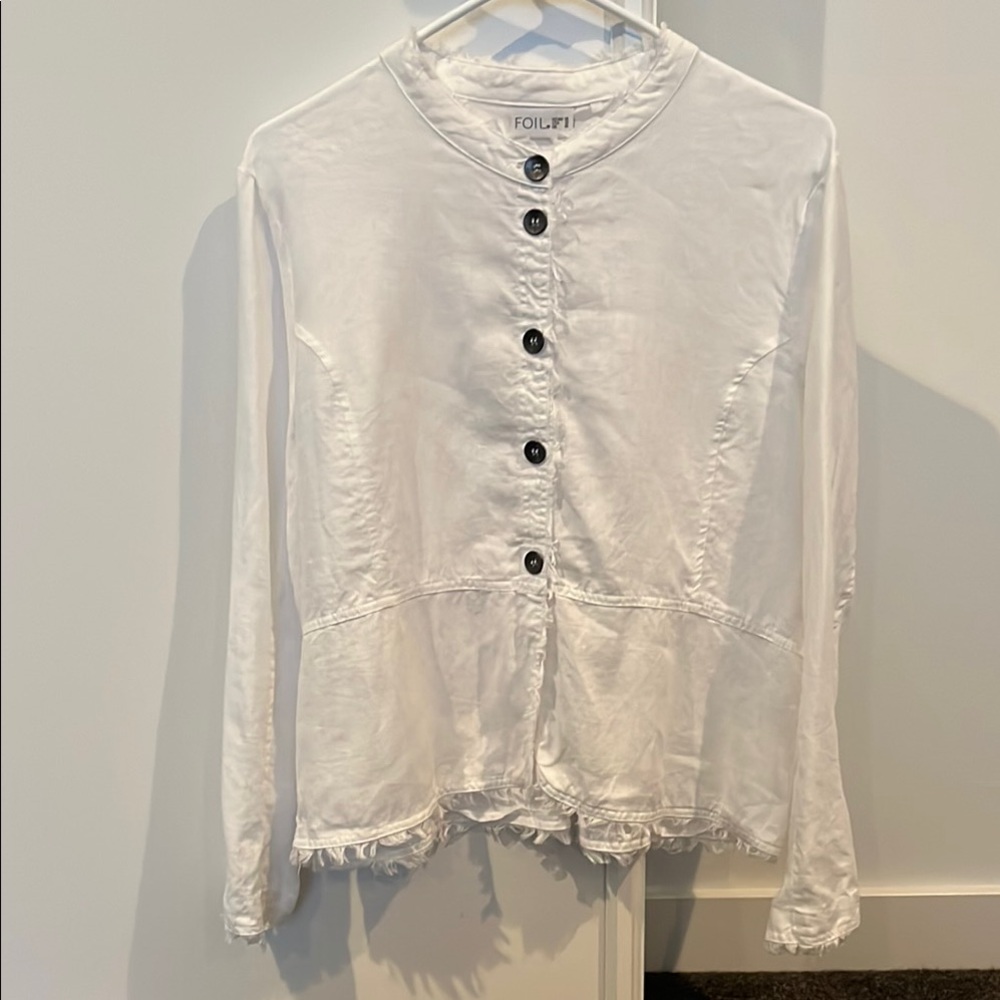Foil White Button-Down Light Weight Blazer/Top-Size 10